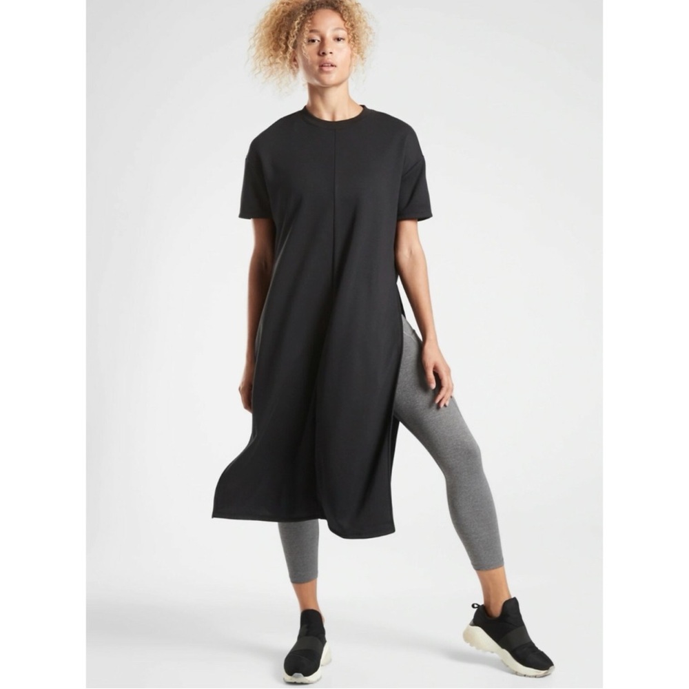 Athleta Black Sedona Yoga Studio Short Sleeve Midi Sweatshirt Dress Womens S